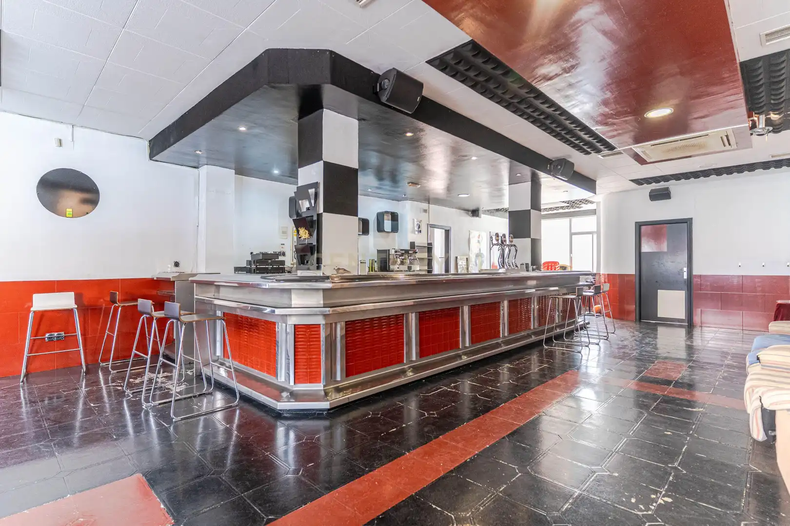 Commercial properties for rent in Íllora  with Air Conditioner