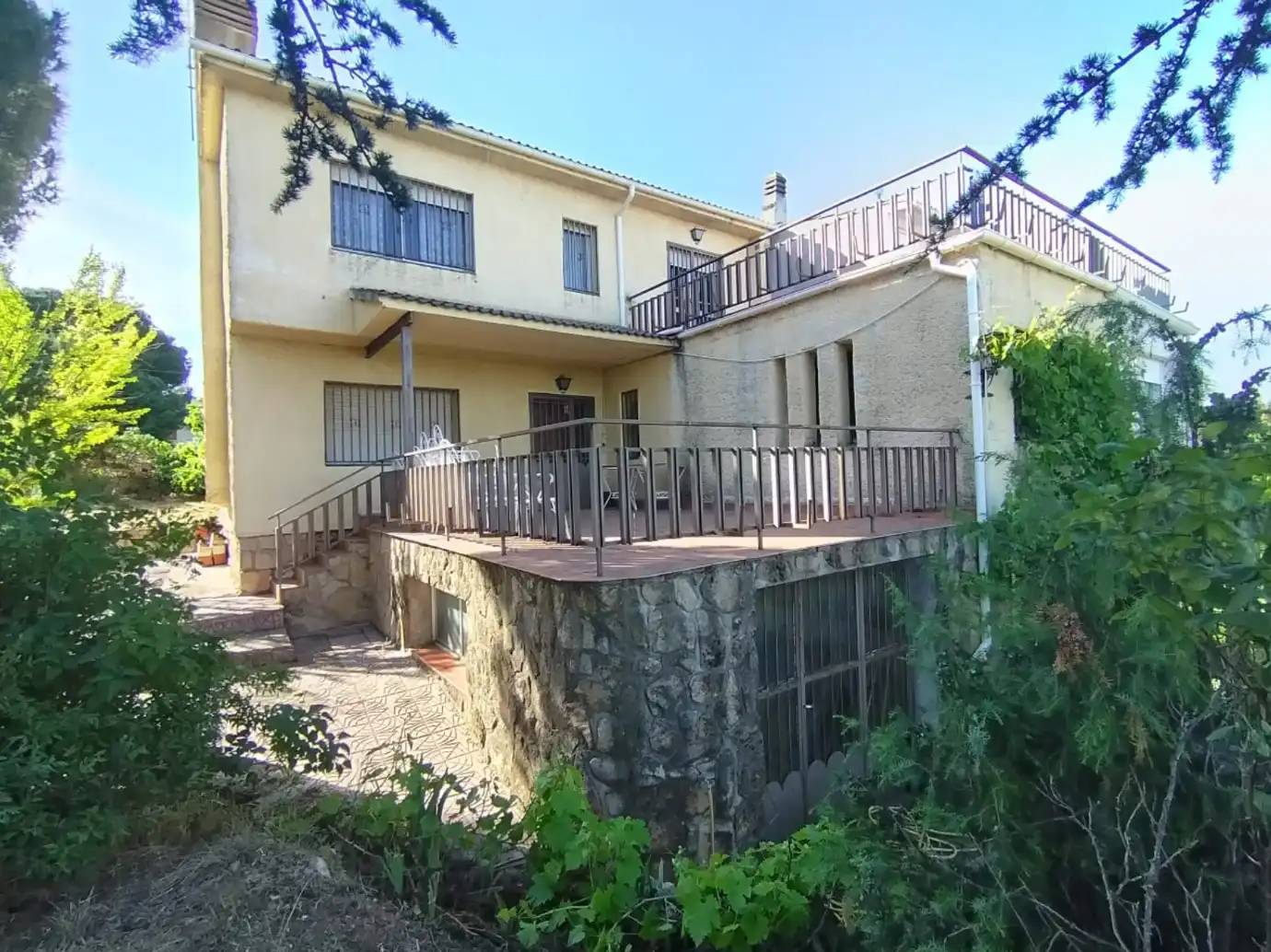 Vista exterior de Casa o chalet en venta en Pedrezuela con Calefacción, Jardín privado y Terraza