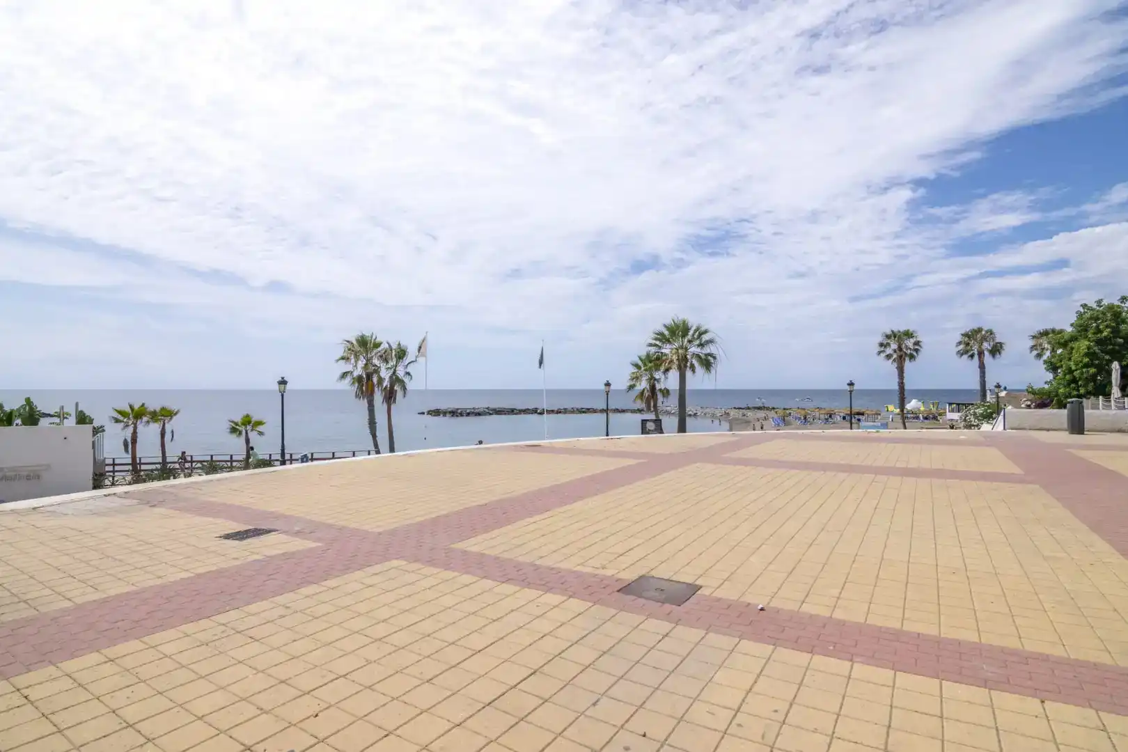 Terrassa de Dúplex en venda en Marbella amb Aire condicionat, Piscina i Balcó