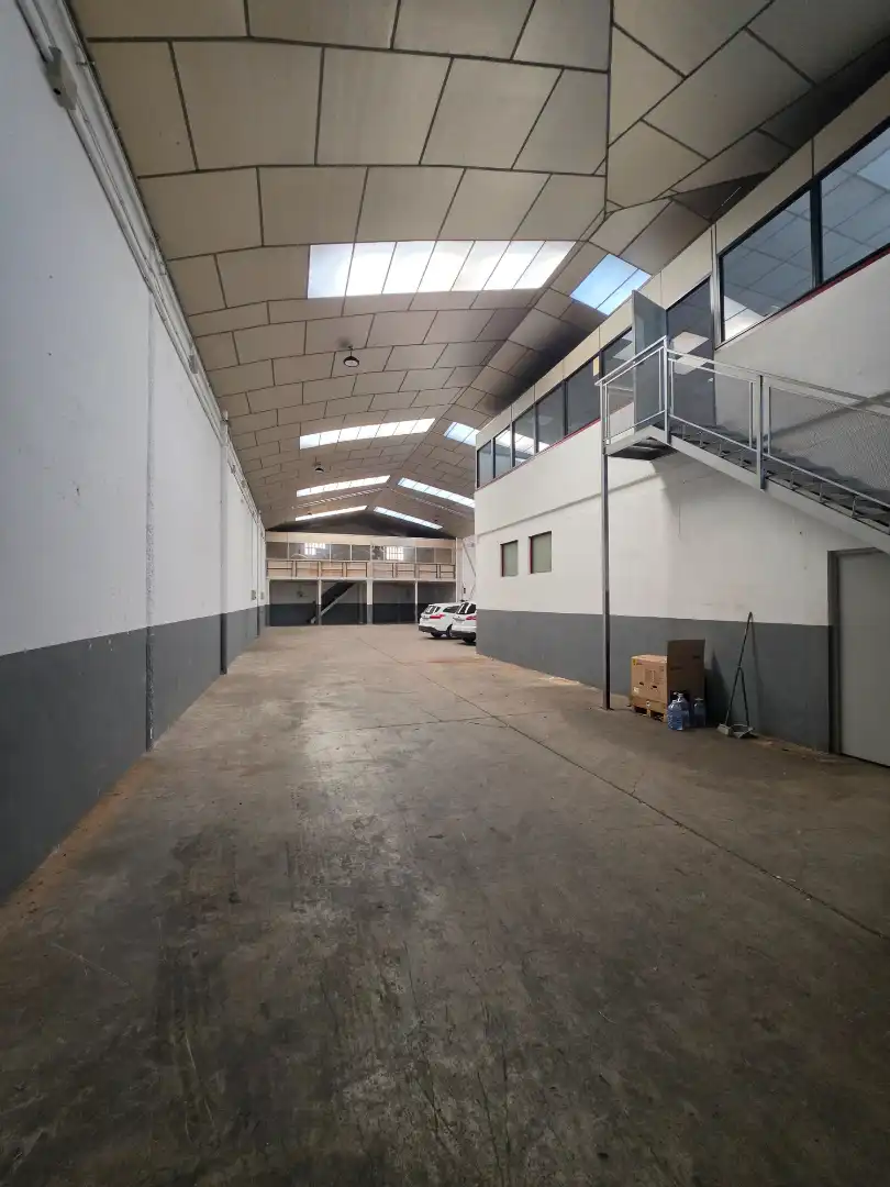 Fabrikhallen zur Miete in Santa Perpètua de Mogoda