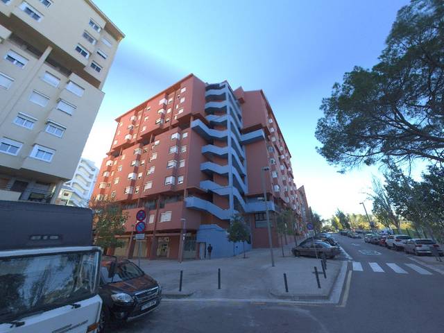 Piso en Venta en Plaza dels Plantans en Can Deu