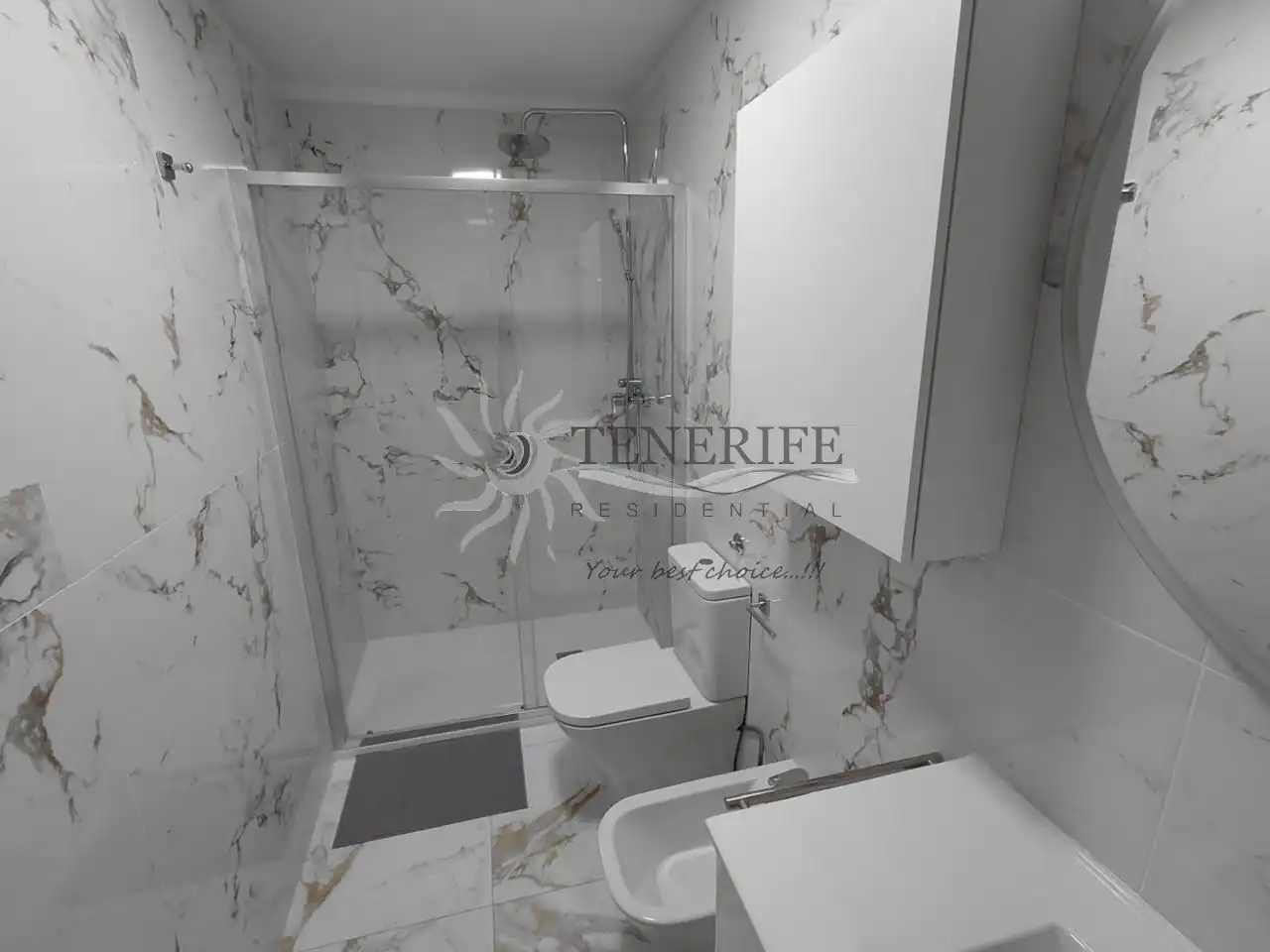 Baño de Planta baja en venta en Arona con Aire acondicionado, Terraza y Amueblado