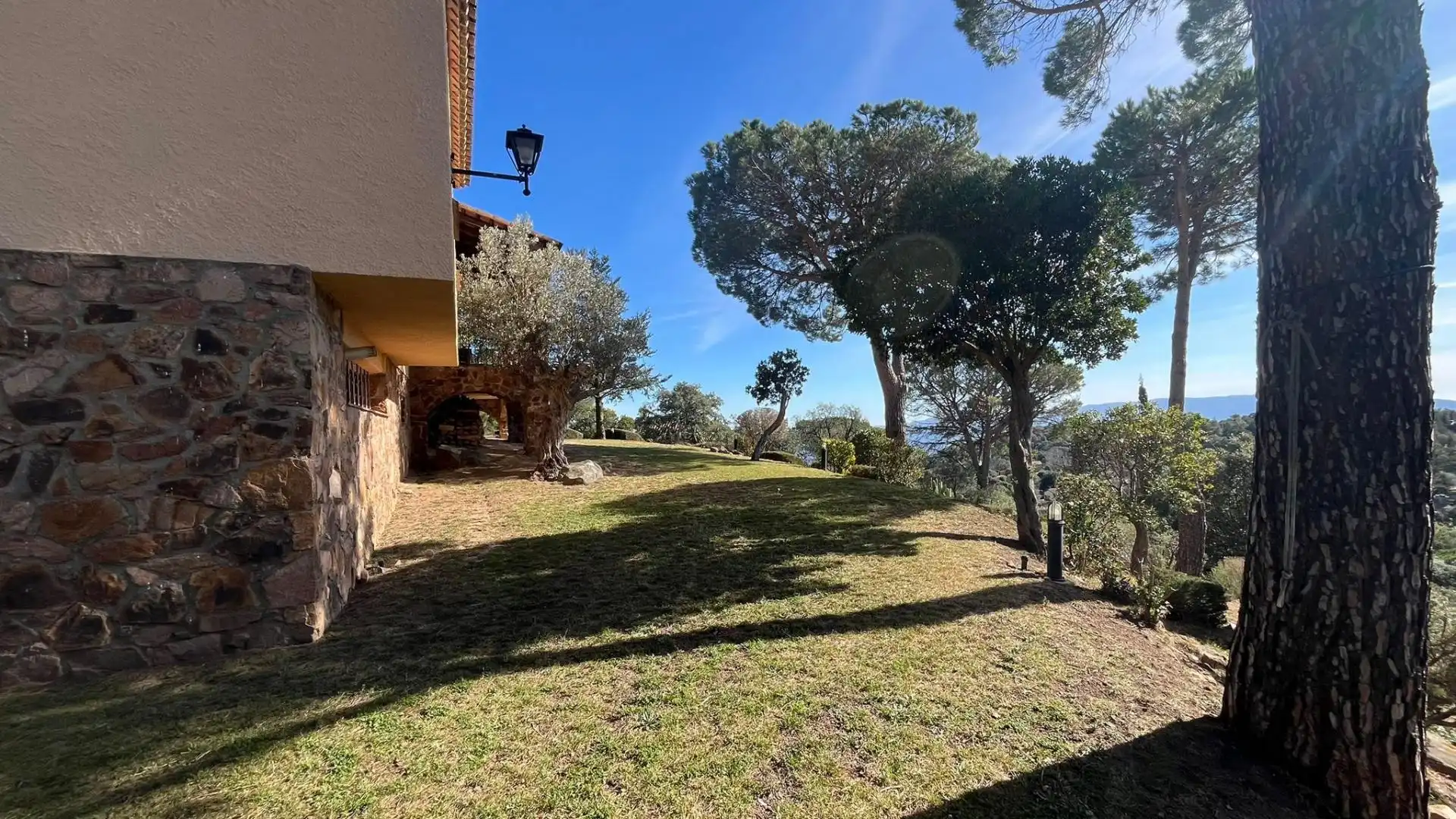 Jardí de Casa o xalet en venda en Arbúcies amb Calefacció i Jardí privat