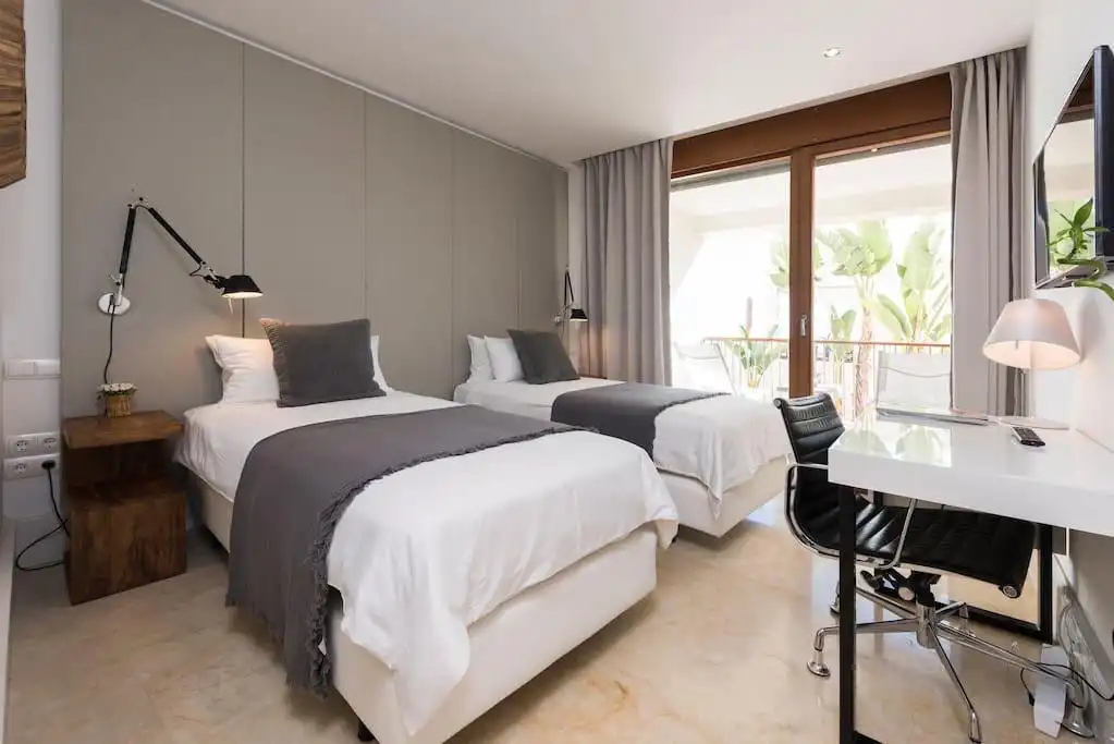 Bedroom of Duplexes for rent in Marbella  with Air Conditioner, Heating and Terrace
