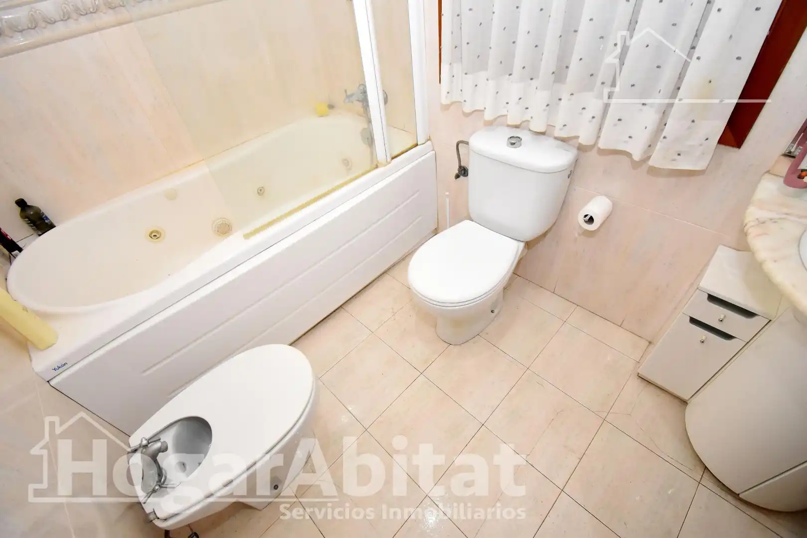 Bathroom of Flat for sale in Vila-real  with Air Conditioner, Heating and Furnished