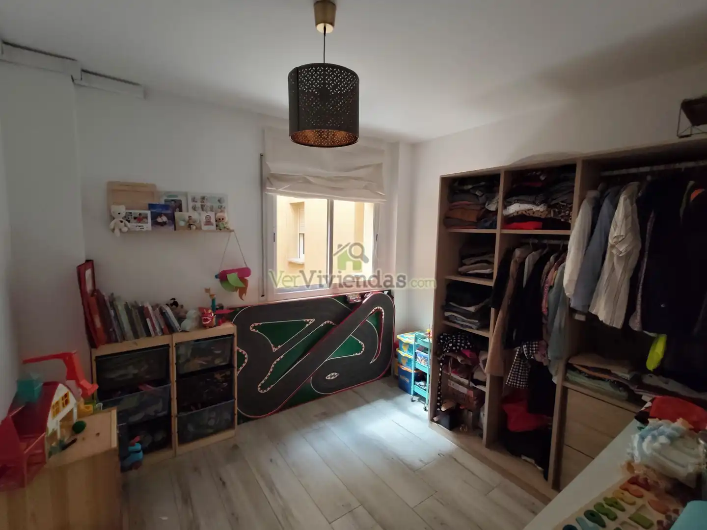 Bedroom of Duplexes for sale in Terrassa  with Air Conditioner, Heating and Parquet flooring