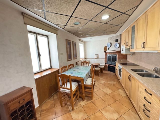 Kitchen of Single-family semi-detached for sale in Tauste  with Furnished