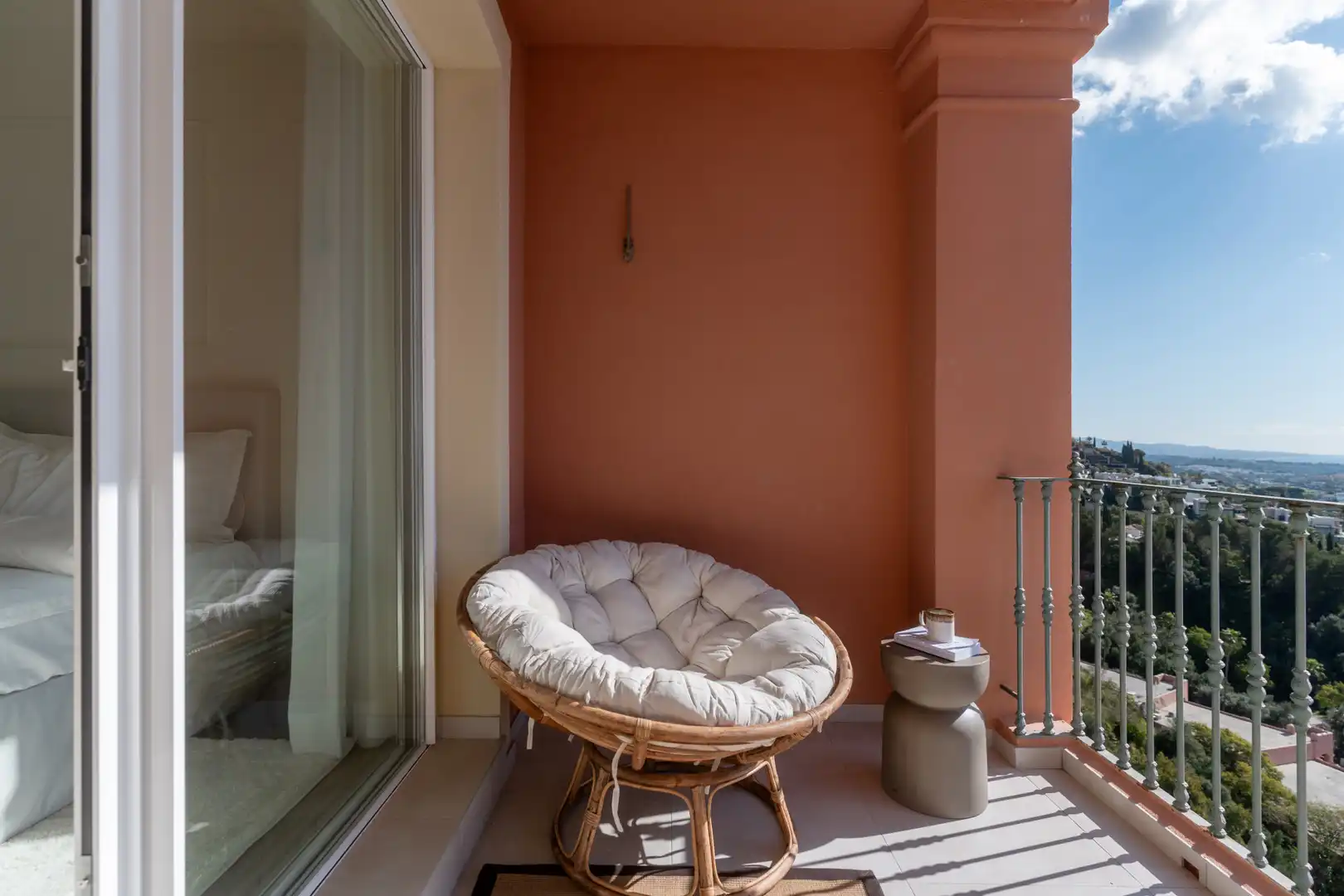 Terrasse von Maisonette zum Verkauf in Benahavís mit Klimaanlage, Terrasse und Schwimmbad