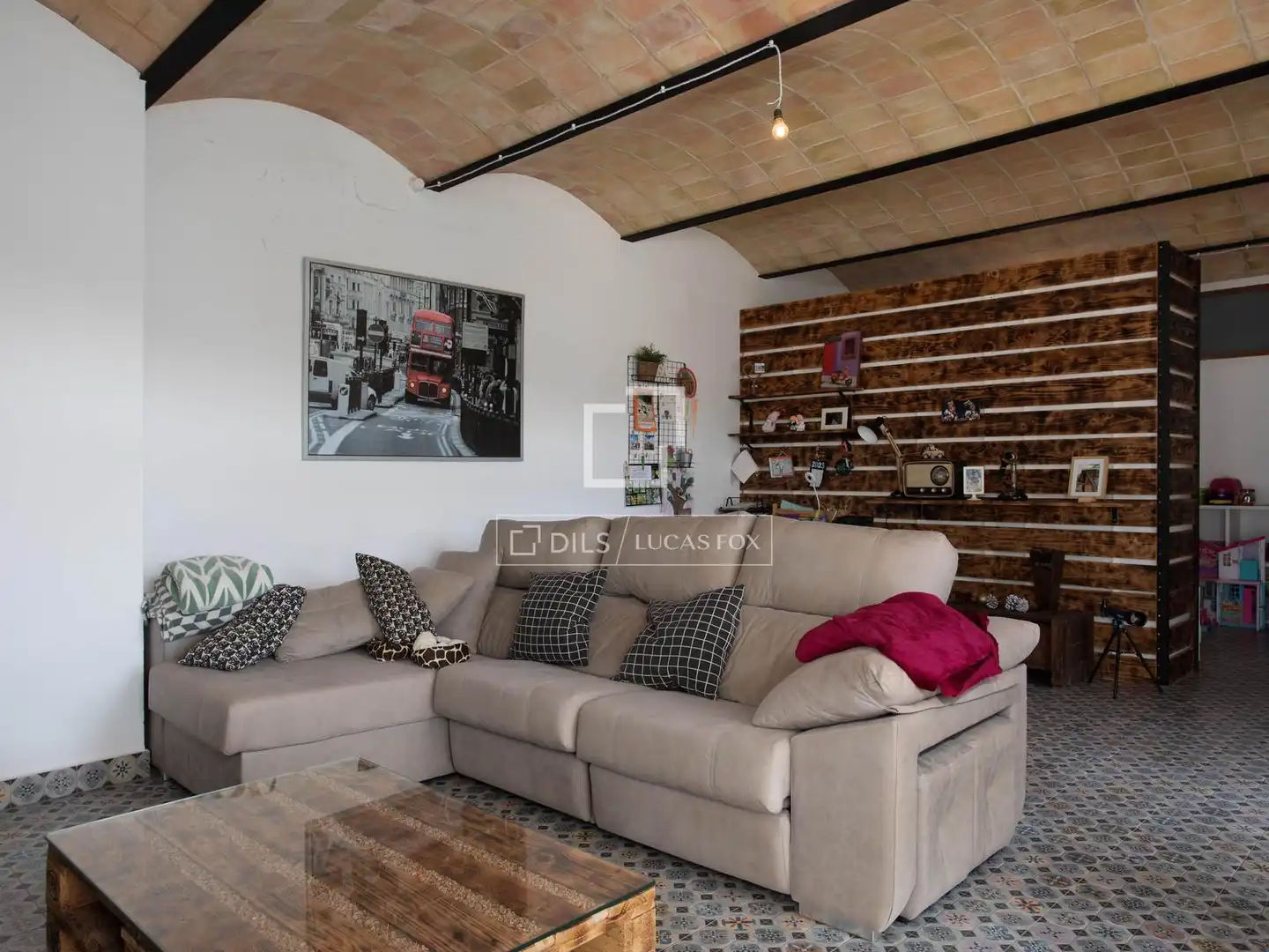 Living room of Country homes for sale in Banyoles  with Heating, Private garden and Terrace