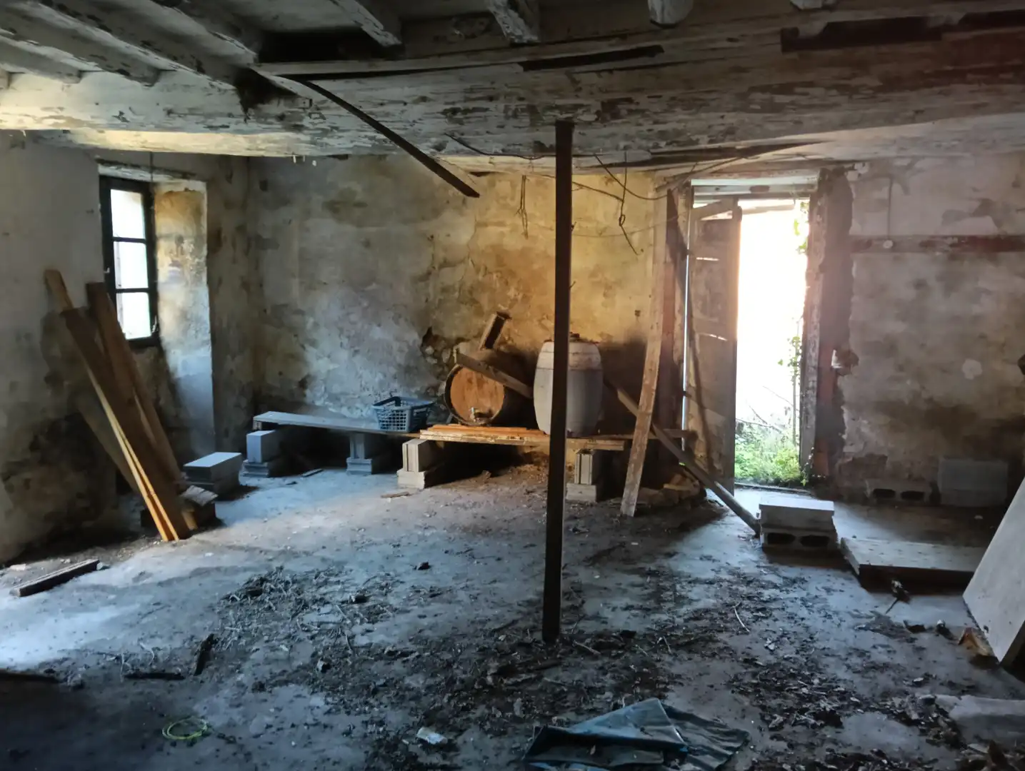 Casa adosada en venda en Coirós amb Jardí privat