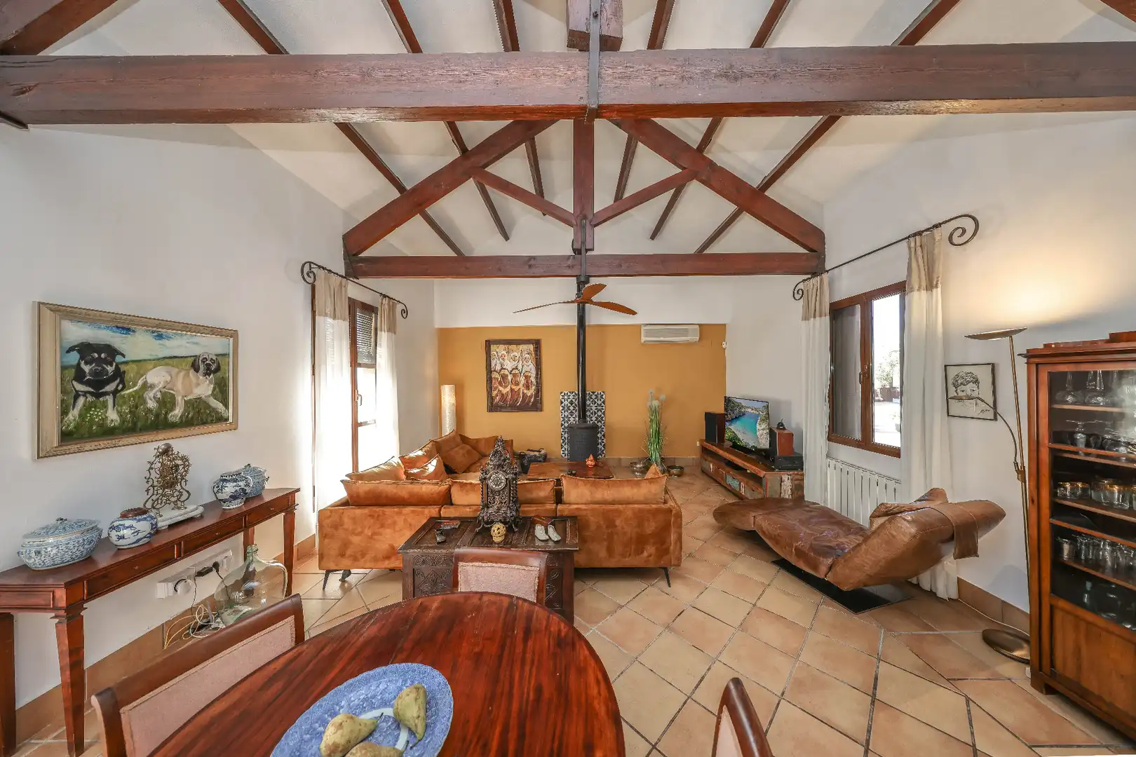 Living room of Houses for sale in Morón de la Frontera  with Air Conditioner, Private garden and Swimming Pool