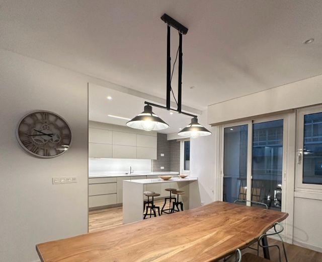 Flat for sale in Rúa do Xeneral Pardiñas, Ensanche - Sar