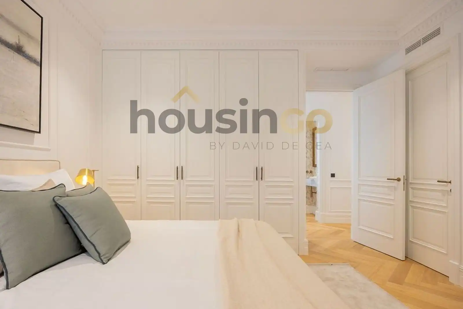 Bedroom of Flat for sale in Madrid  with Air Conditioner, Heating and Parquet flooring