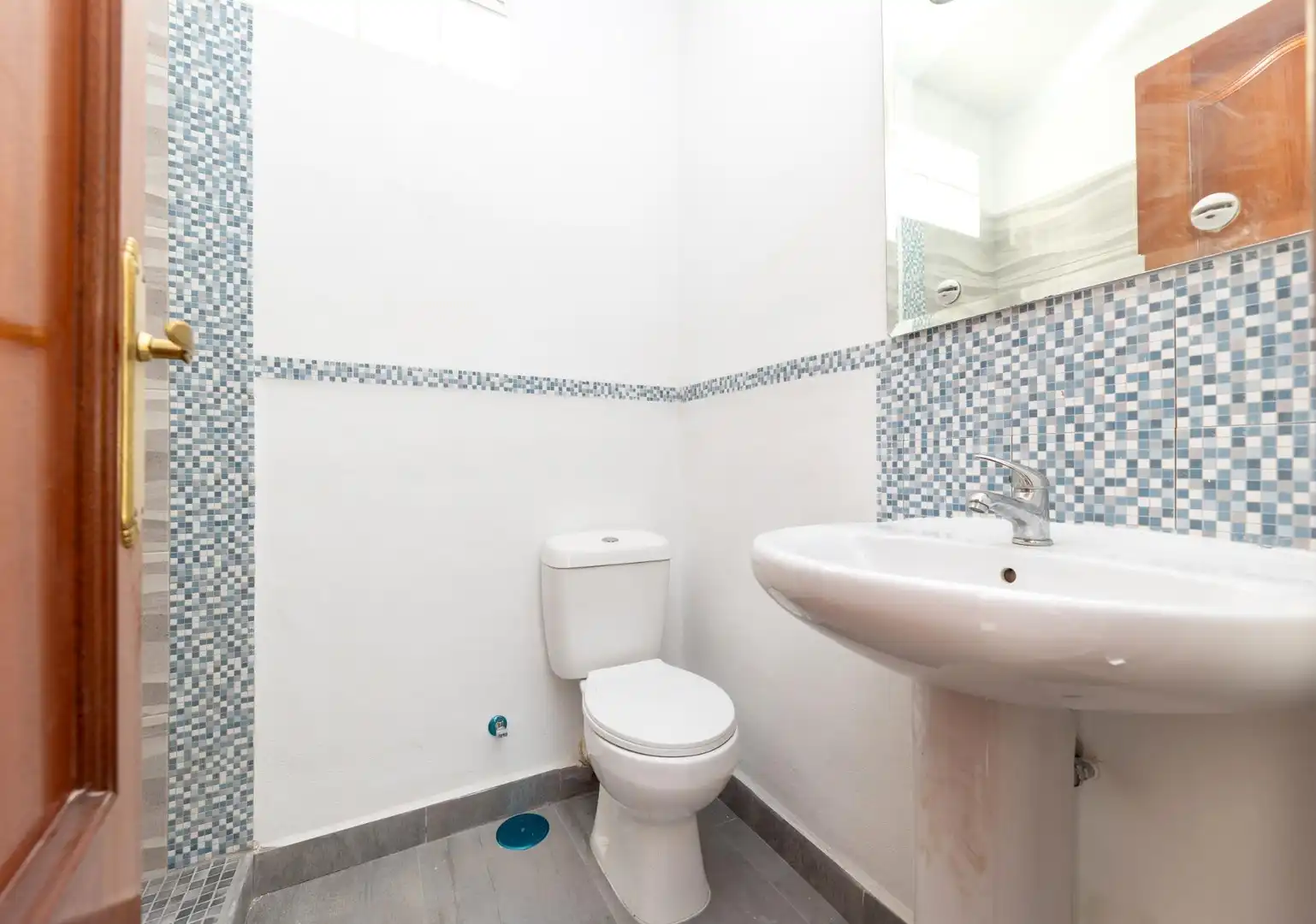 Baño de Piso en venta en Granada
