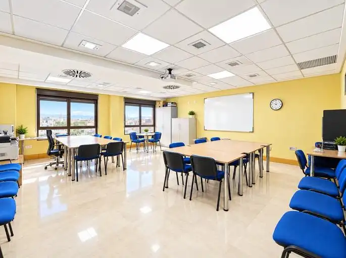Büro zum Verkauf in Orihuela mit Klimaanlage und Heizung