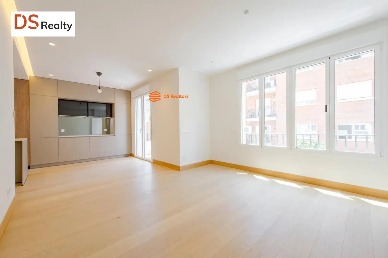 Flat with lift for sale in Barrio de Salamanca, imagen 2