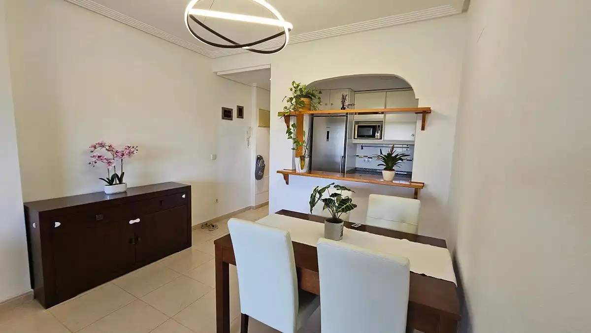 Menjador de Apartament en venda en Elche / Elx amb Aire condicionat, Traster i Balcó