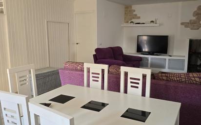 Sala d'estar de Casa o xalet en venda en Algora amb Aire condicionat, Jardí privat i Parquet