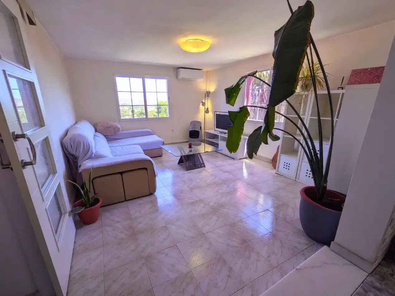 Sala d'estar de Casa o xalet en venda en  Murcia Capital amb Aire condicionat, Terrassa i Balcó