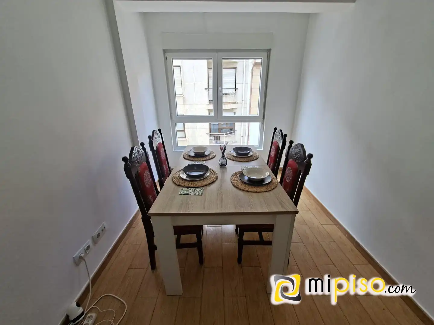 Comedor de Piso en venta en Santoña con Calefacción