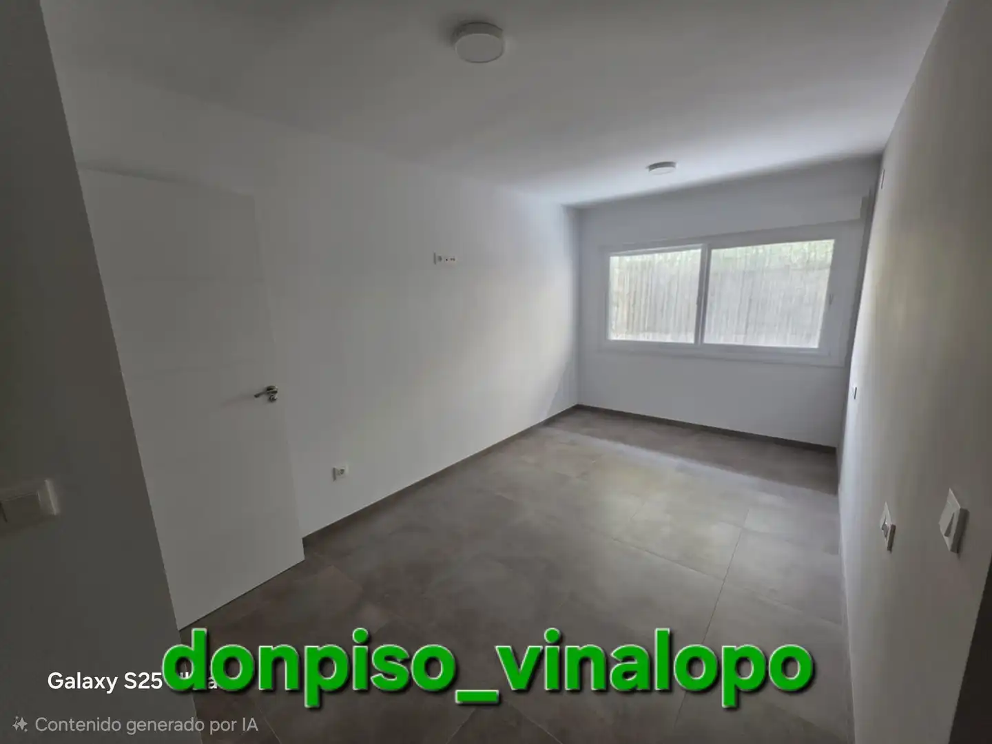 Sala de estar de Apartamento en venta en Elda con Balcón