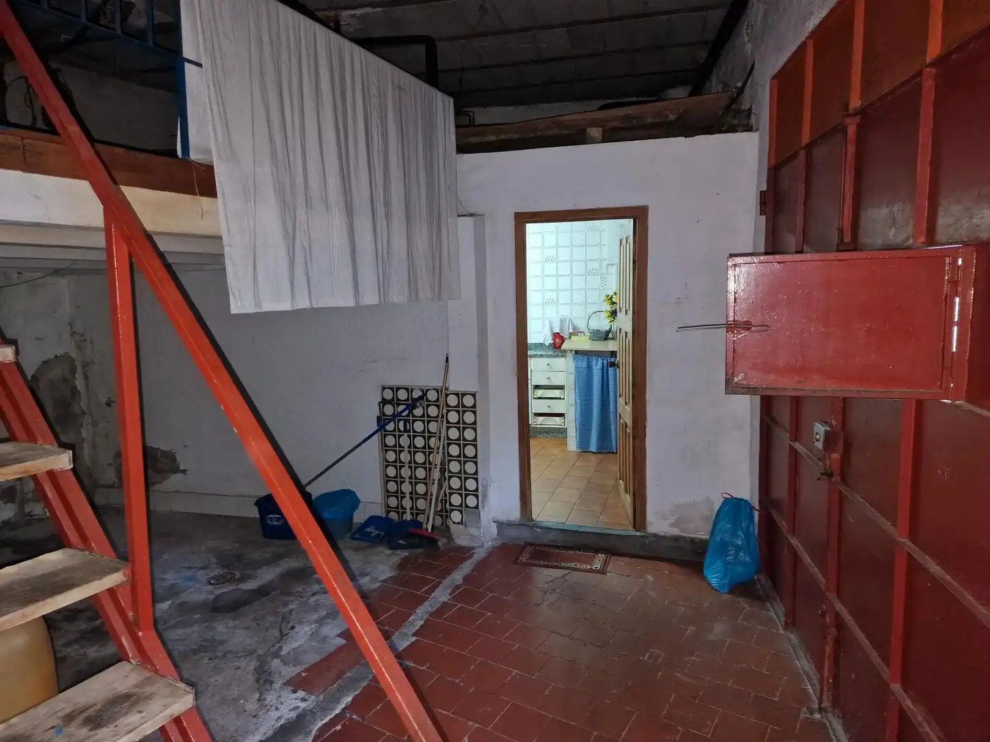 Houses for sale in Ourense Capital   with Terrace, Storage room and Washing machine