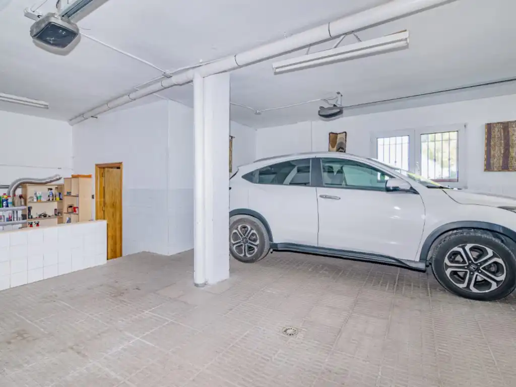 Parking de Casa o chalet en venta en Monachil con Jardín privado, Terraza y Piscina