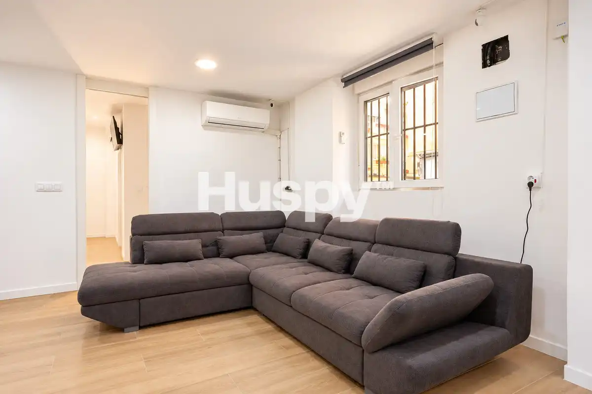 Sala de estar de Loft en venta en Avenida de la Paz  