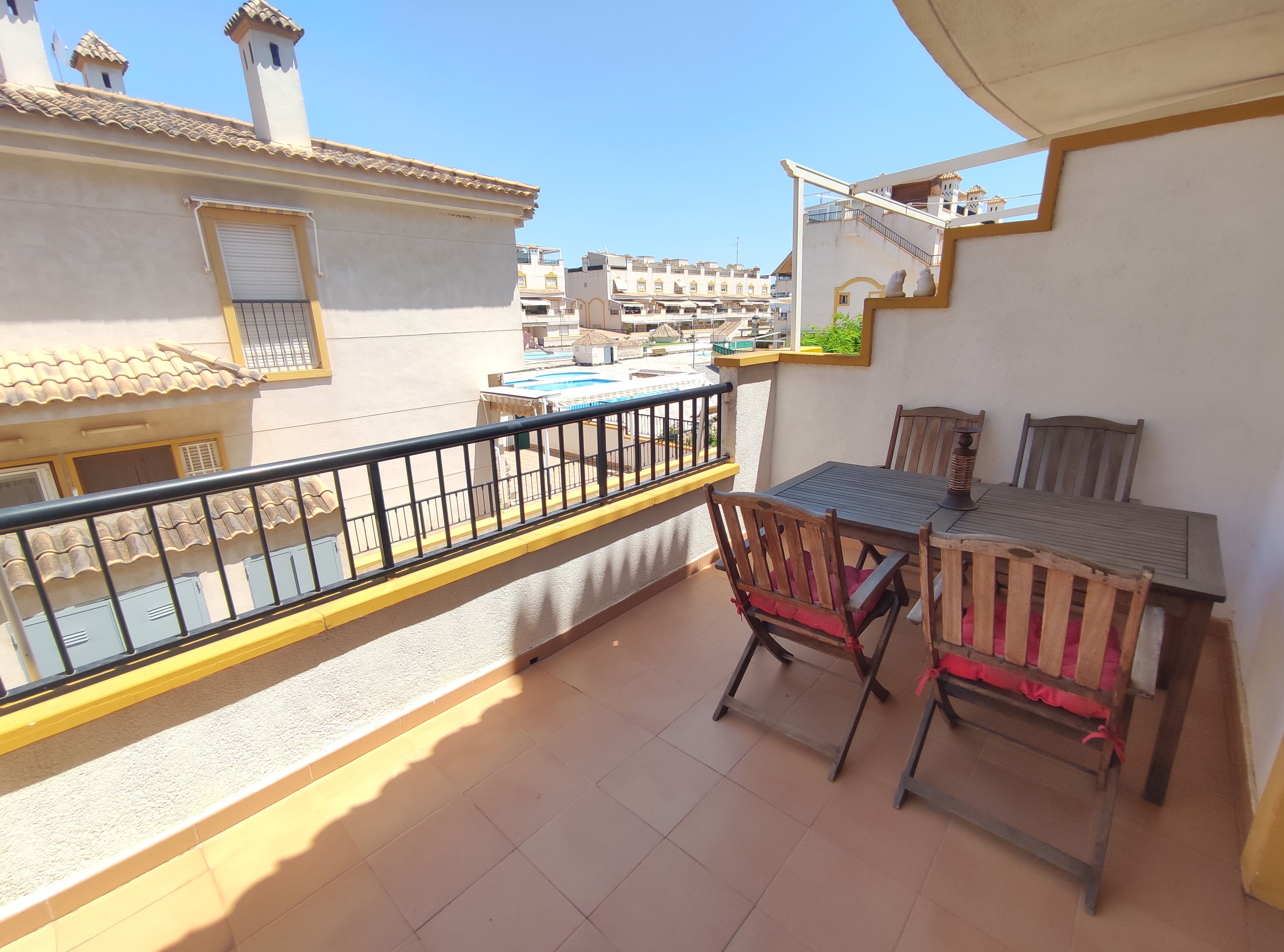 Terrassa de Dúplex de lloguer en Santa Pola amb Aire condicionat, Terrassa i Piscina