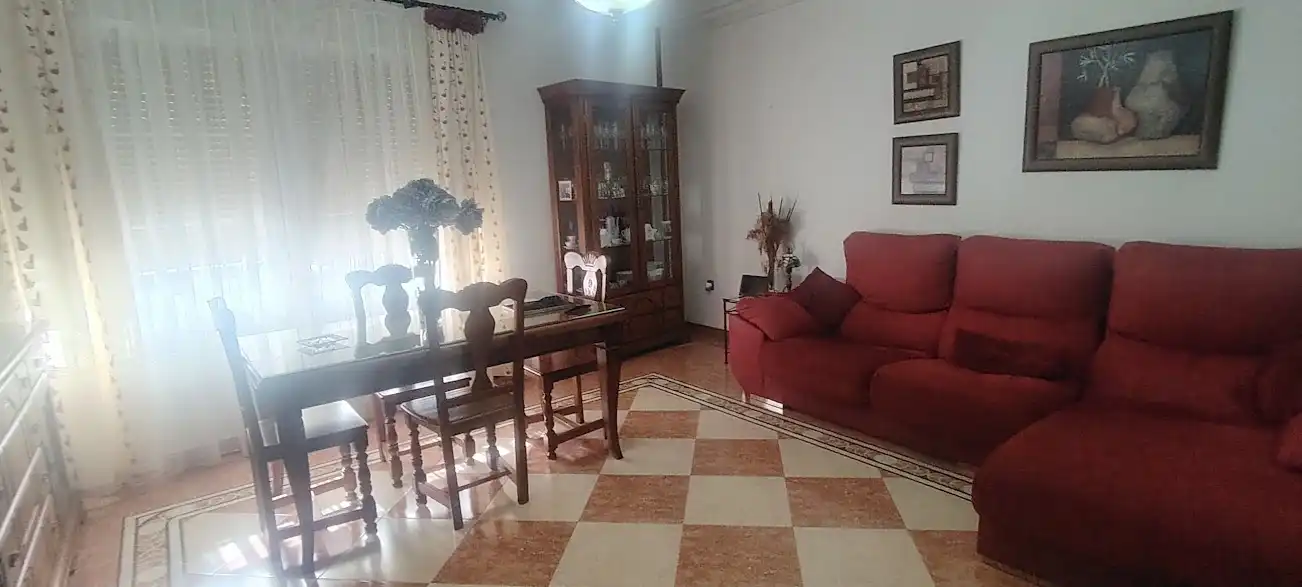 Wohnzimmer von Wohnung zum Verkauf in Linares mit Klimaanlage und Heizung