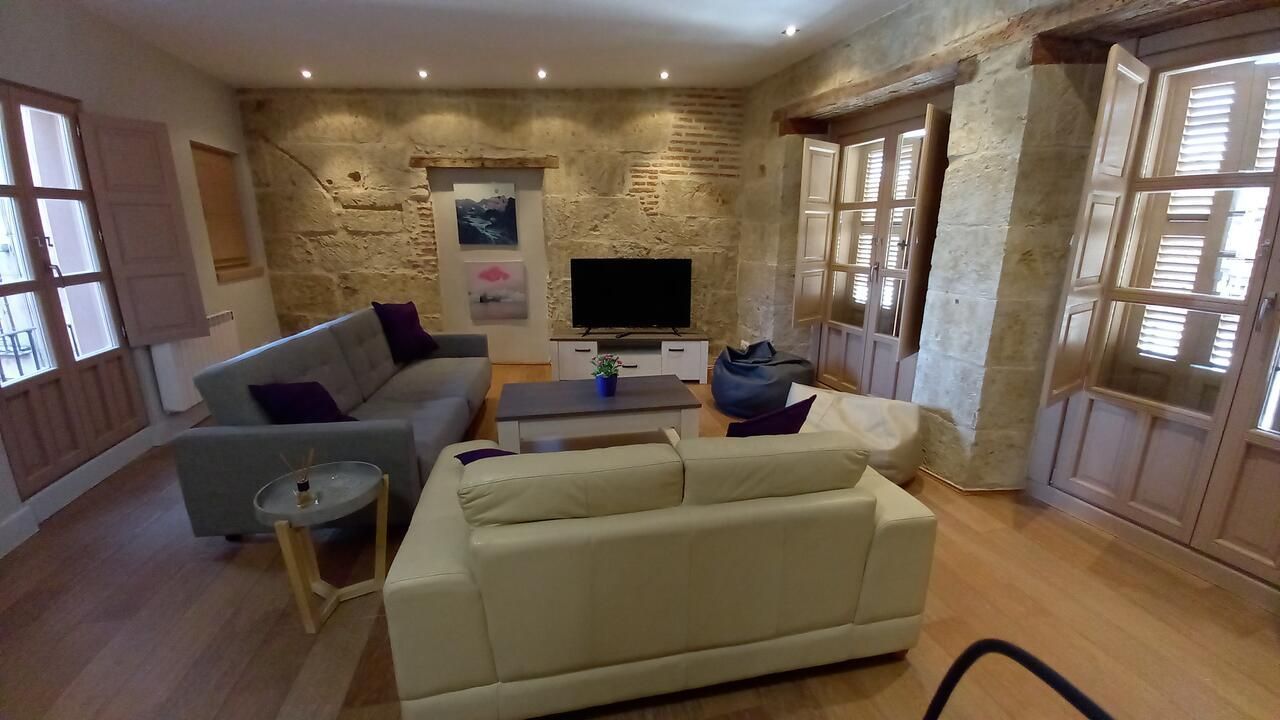 Sala d'estar de Apartament en venda en Salamanca Capital amb Calefacció