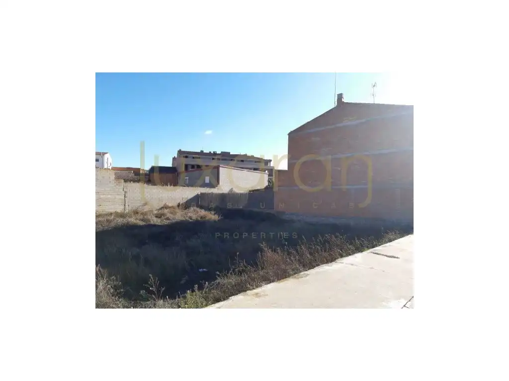Terreny residencial en venda a Avenida Garrigas 23, imagen 2