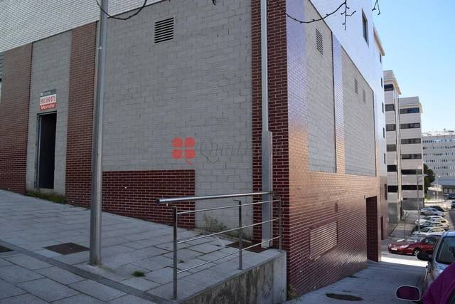 Local comercial en Venta en Castiñeiriño - Cruceiro de Sar