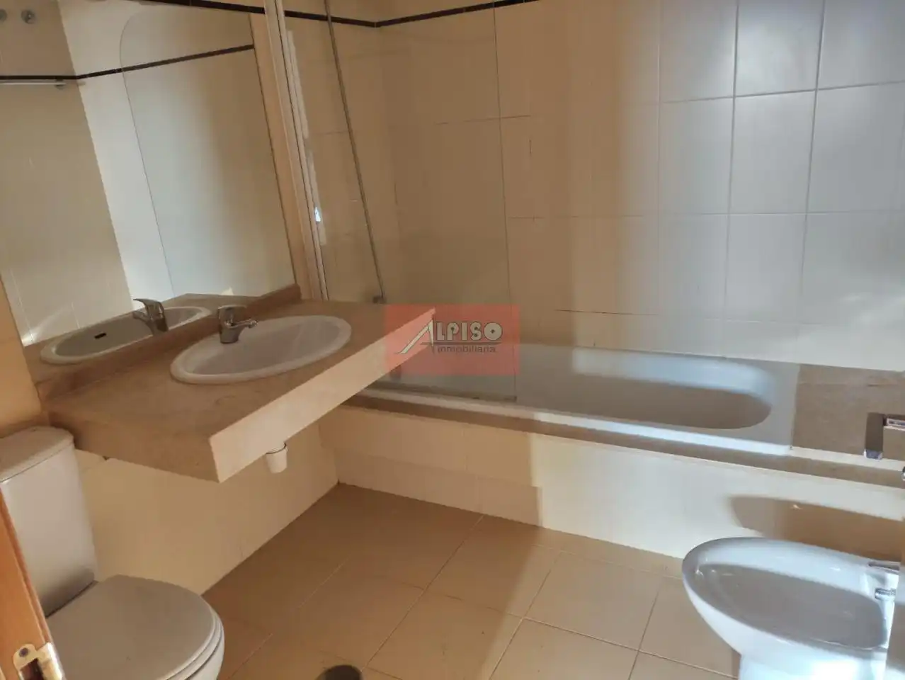 Bany de Dúplex en venda en Ourense Capital  amb Calefacció i Terrassa
