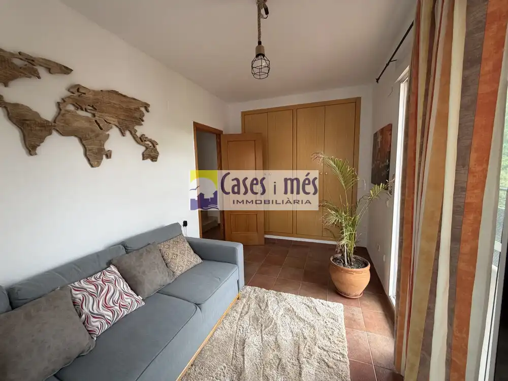Einfamilien-Reihenhaus zum Verkauf in Albalat dels Tarongers mit Klimaanlage, Heizung und Terrasse