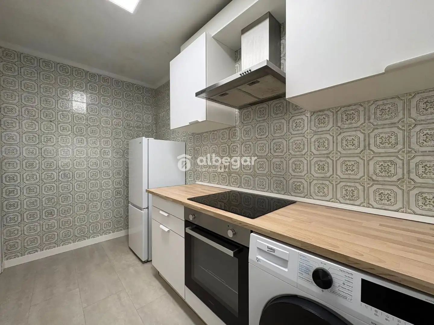 Cuina de Pis de lloguer en Valencia amb Aire condicionat, Parquet i Terrassa