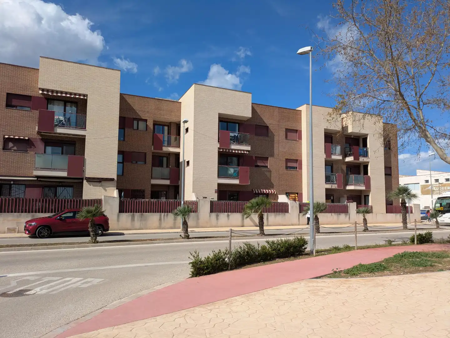 Vista exterior de Garaje en venta en Cullera