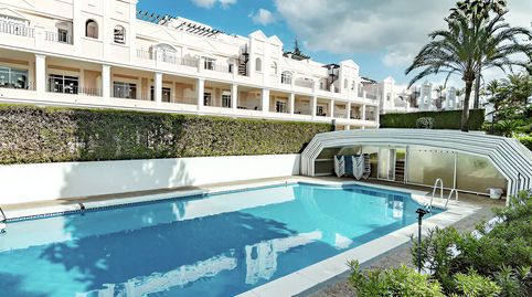 Foto 2 de Ático en venta en Nueva Andalucía centro, Marbella