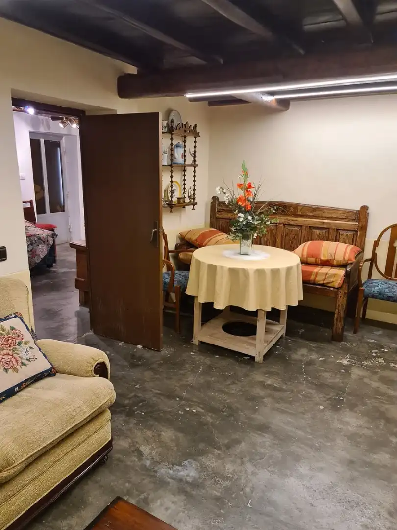 Menjador de Casa o xalet en venda en Armenteros amb Moblat