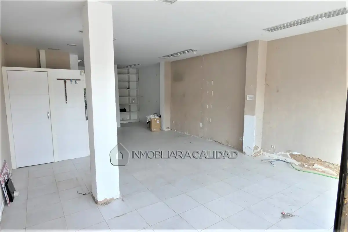 Local de alquiler en Burgos con Calefacción