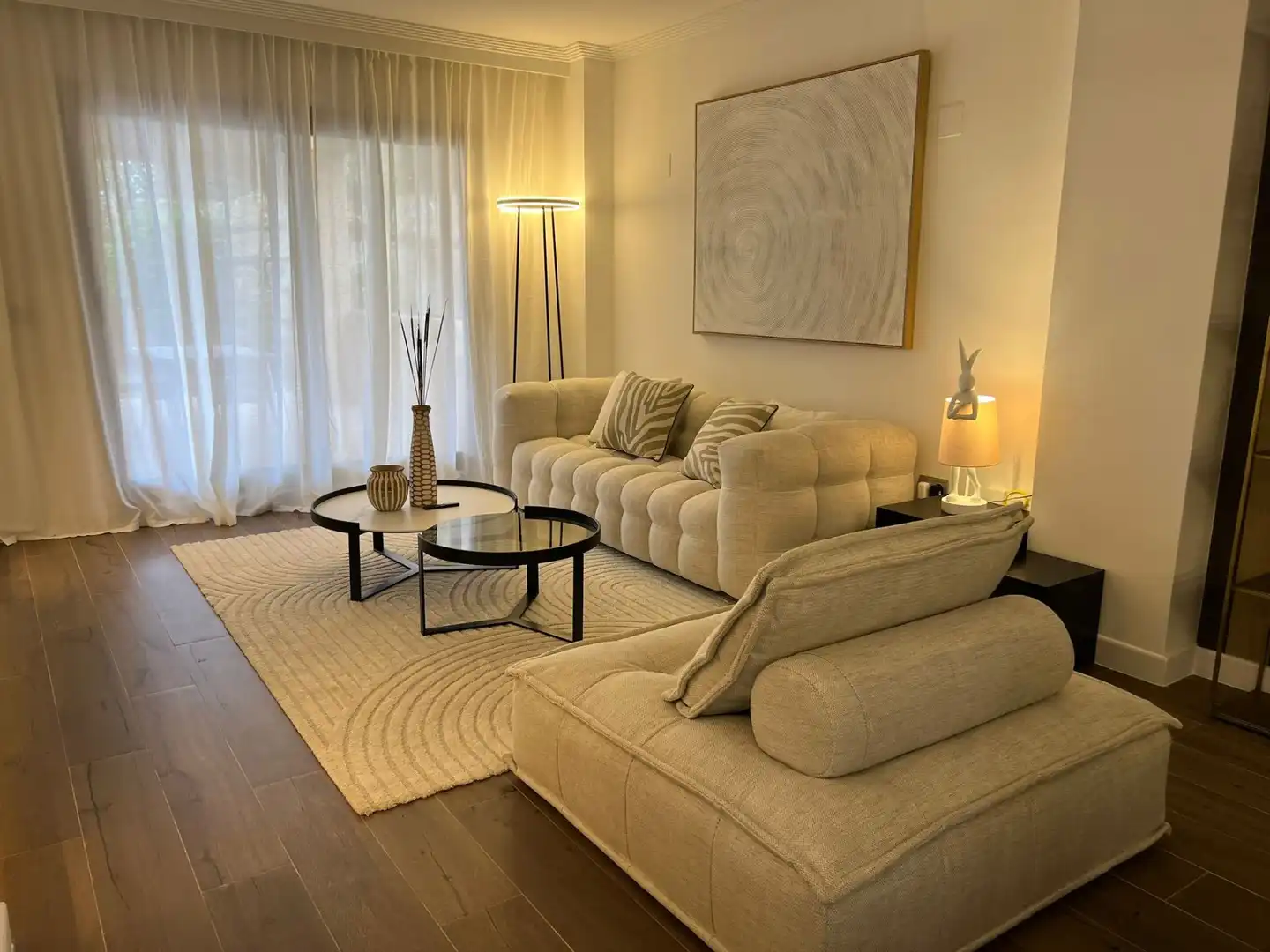 Flat with pool for sale in Avenida la Resina