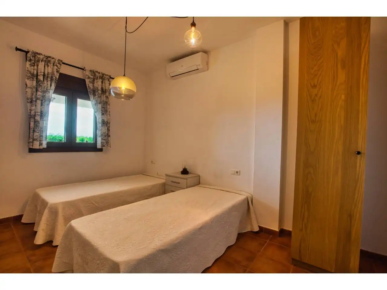 Dormitori de Casa o xalet en venda en Periana amb Terrassa i Piscina