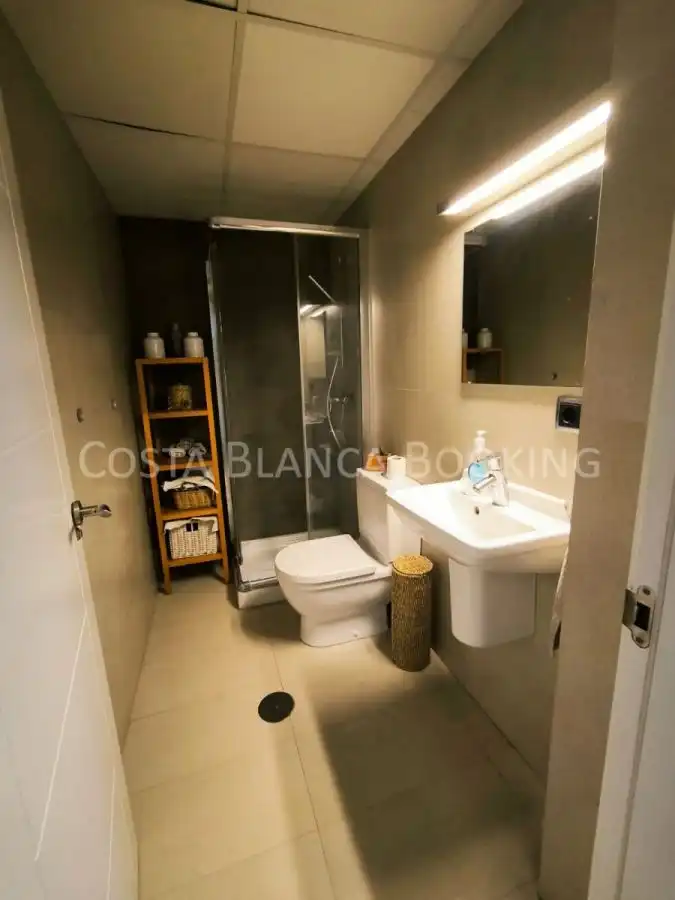 Bathroom of Houses for sale in L'Alfàs del Pi  with Terrace and Storage room