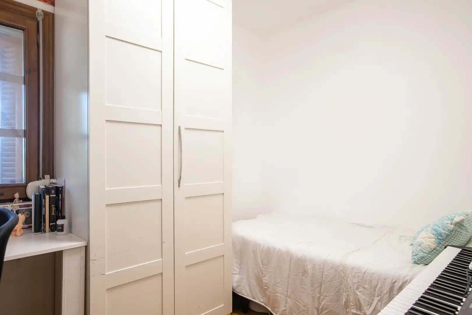 Bedroom of Houses for sale in Legarda  with Air Conditioner, Heating and Private garden