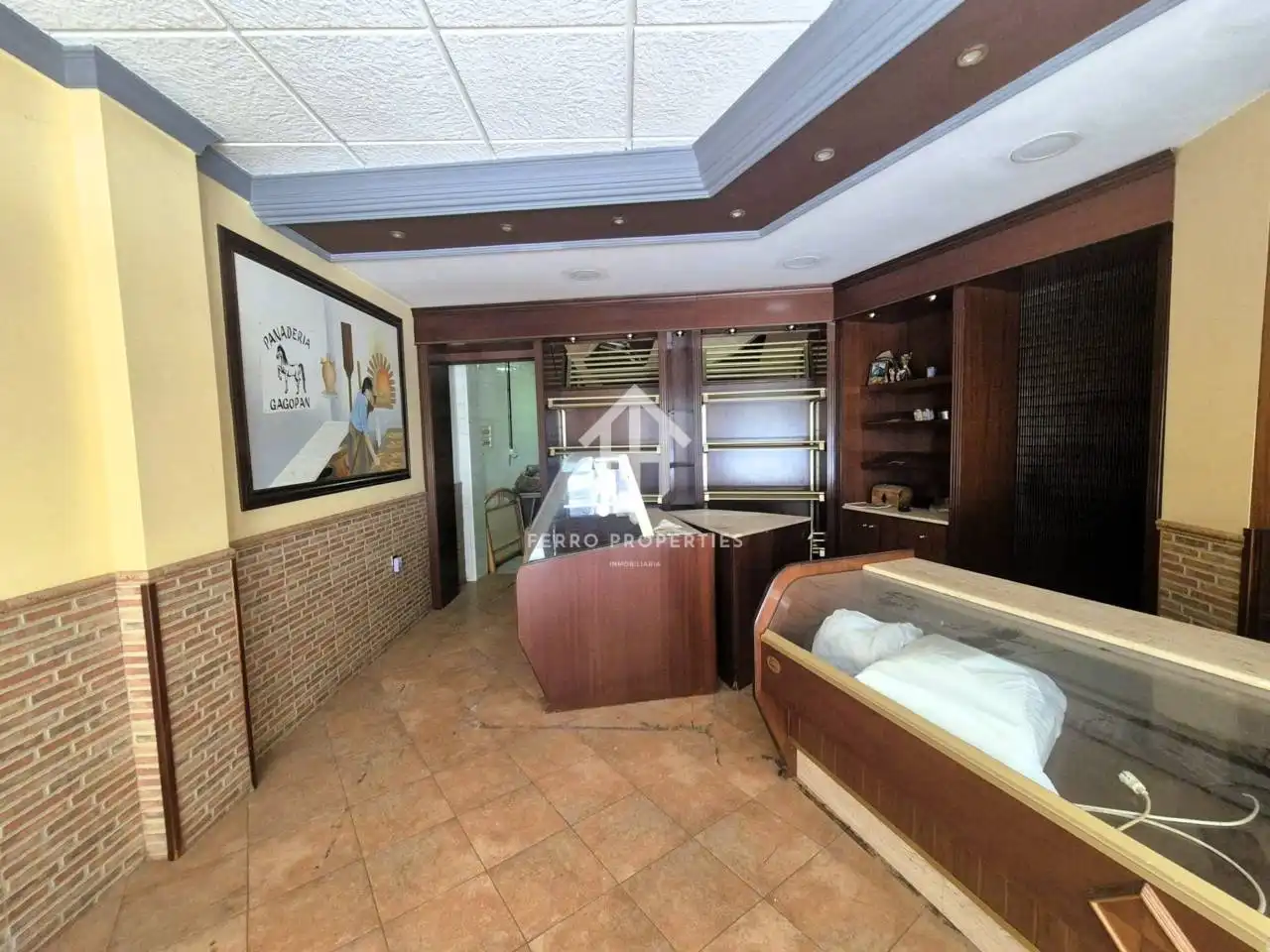 Local en venta en Loja con Aire acondicionado