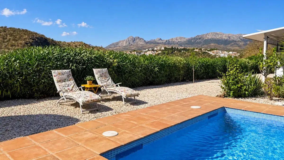 Piscina de Casa o xalet en venda en Colmenar amb Aire condicionat, Jardí privat i Terrassa