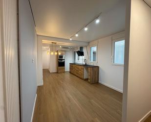 Flat for sale in  Valencia Capital  with Balcony