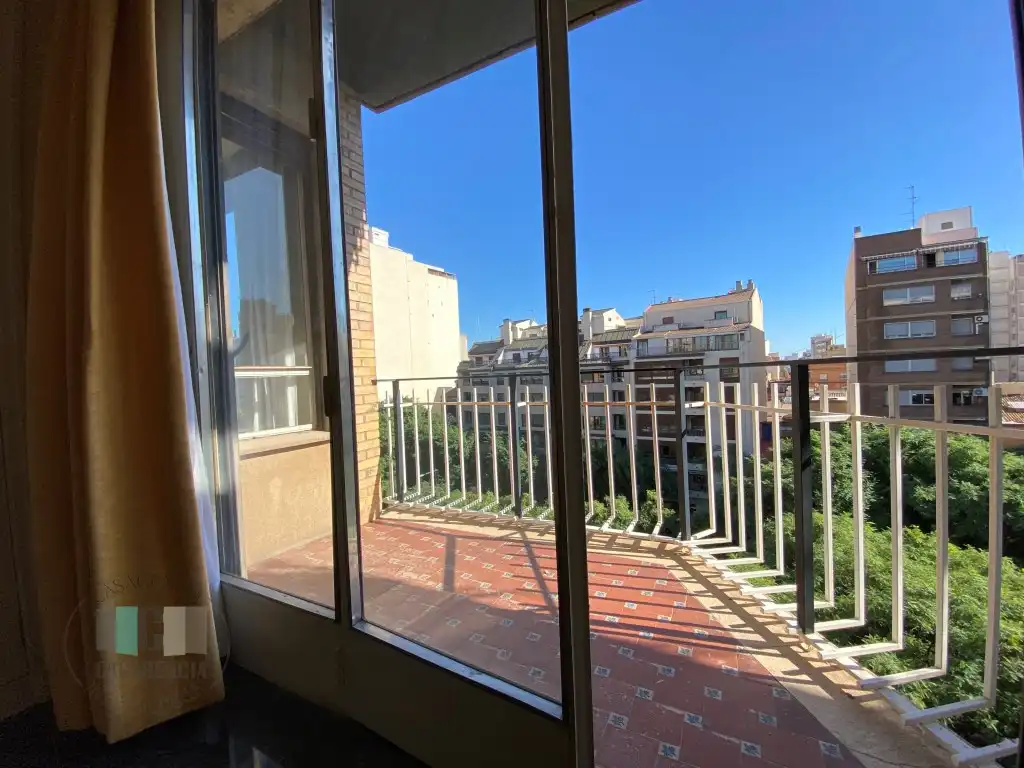 Piso en venta en Plaza Huerto Sogueros, Casco Histórico