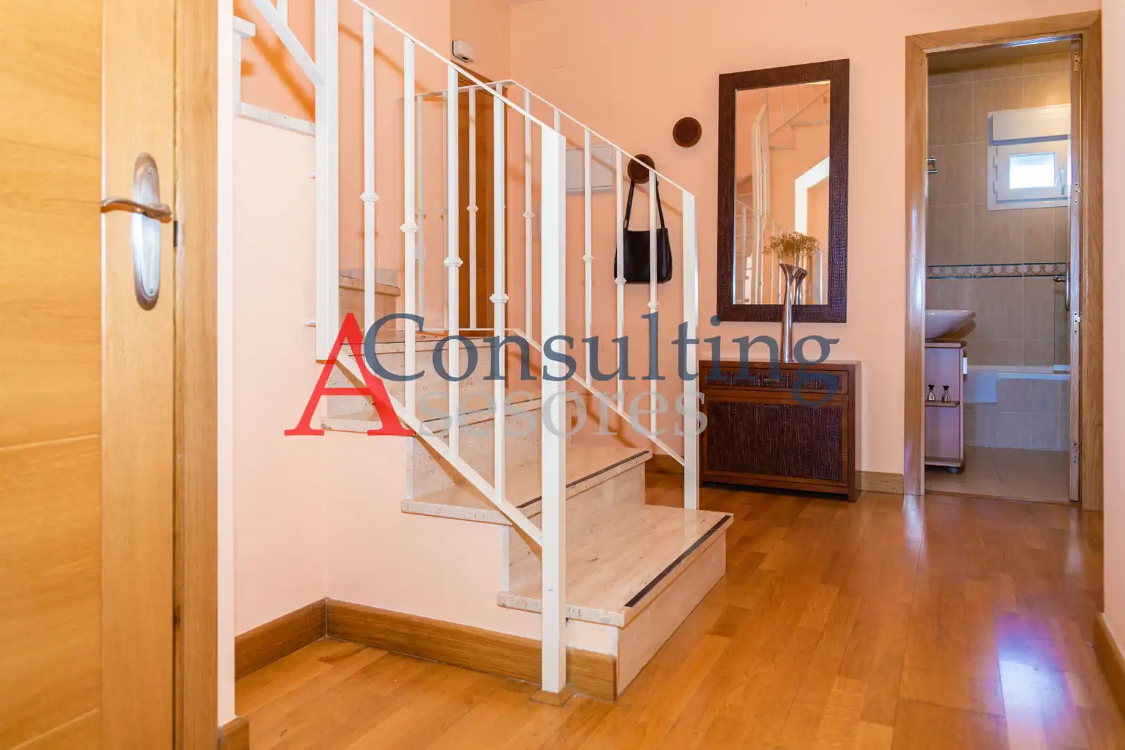 Dúplex en venta en San Juan del Puerto con Amueblado, Horno y Lavadora