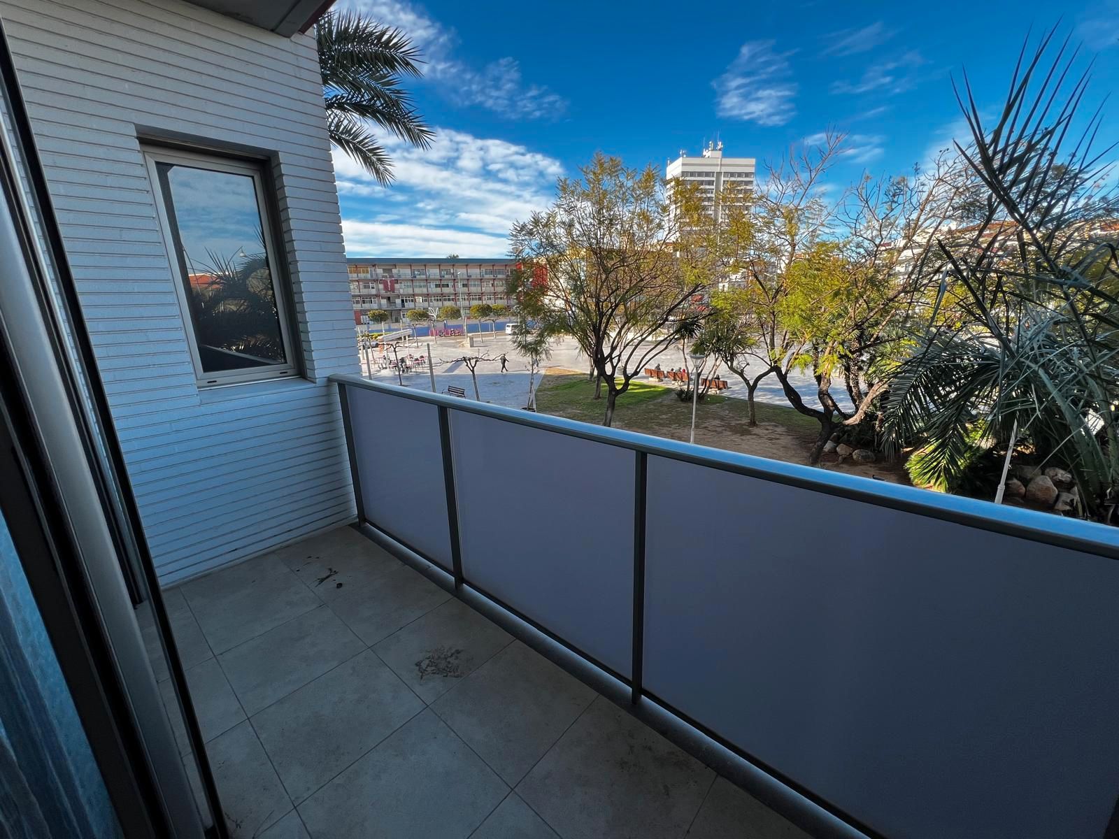 Piso de alquiler en Avinguda de Jacinto Benavente, Pueblo